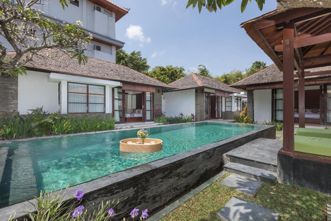 Litera Bali Seminyak (Bali)