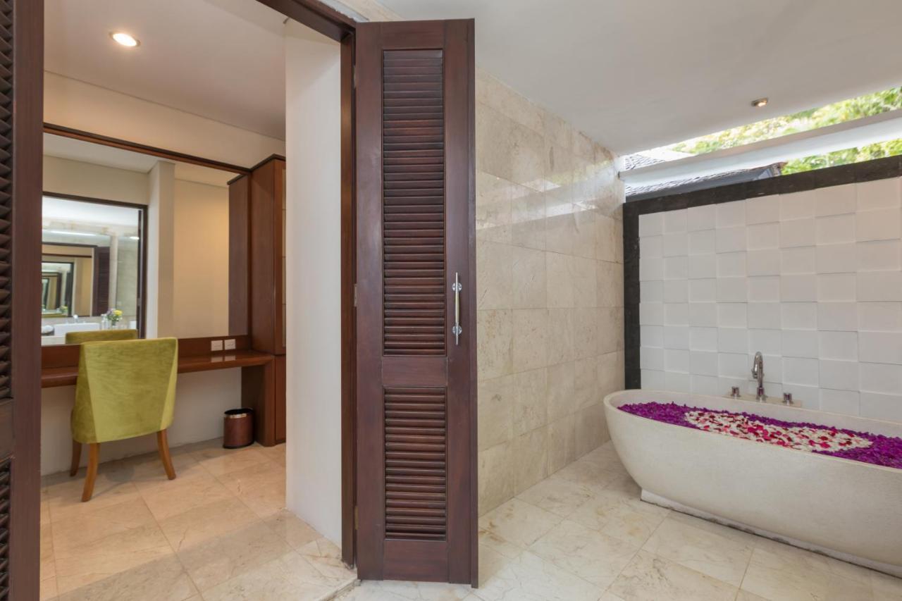 Litera Bali Seminyak (Bali)