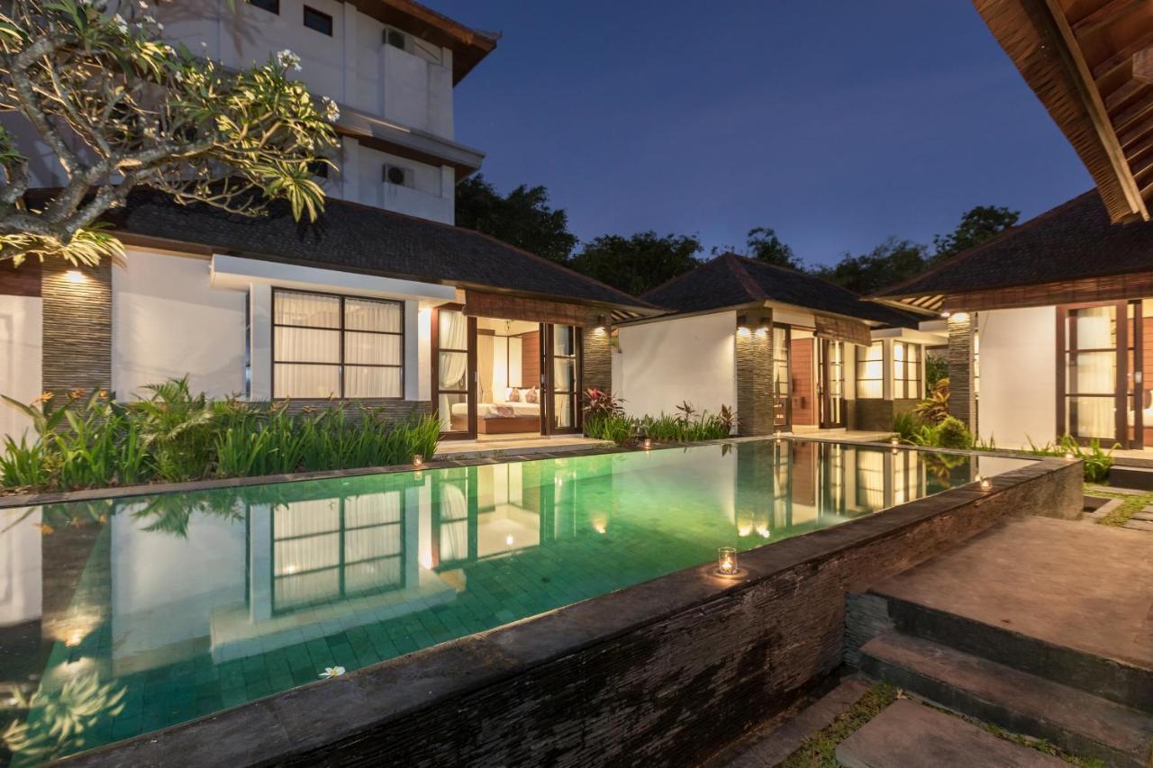 Litera Bali Seminyak (Bali)